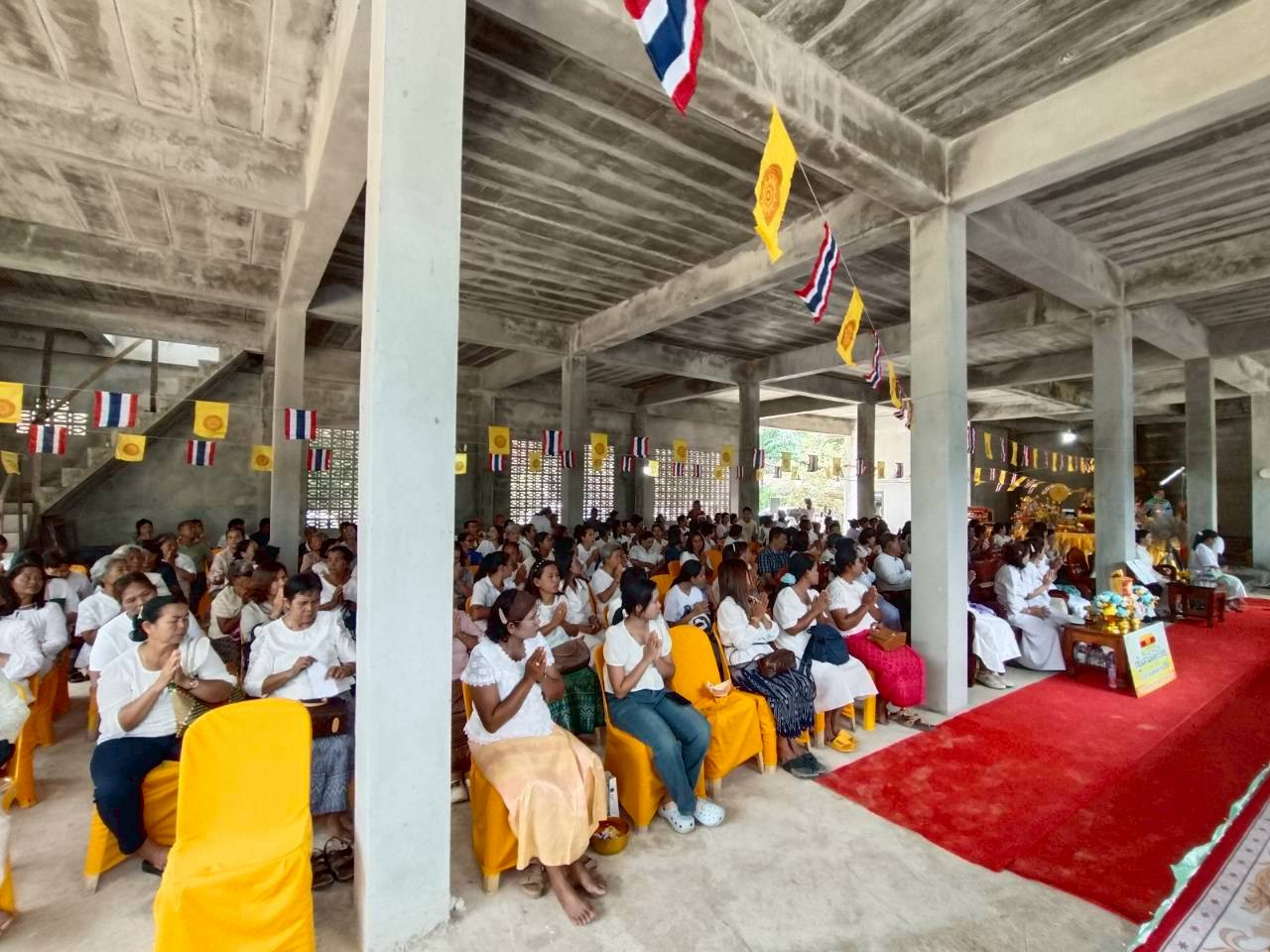 ภาพร่วมพิธีกรรมวัดบ้านหน้าลา