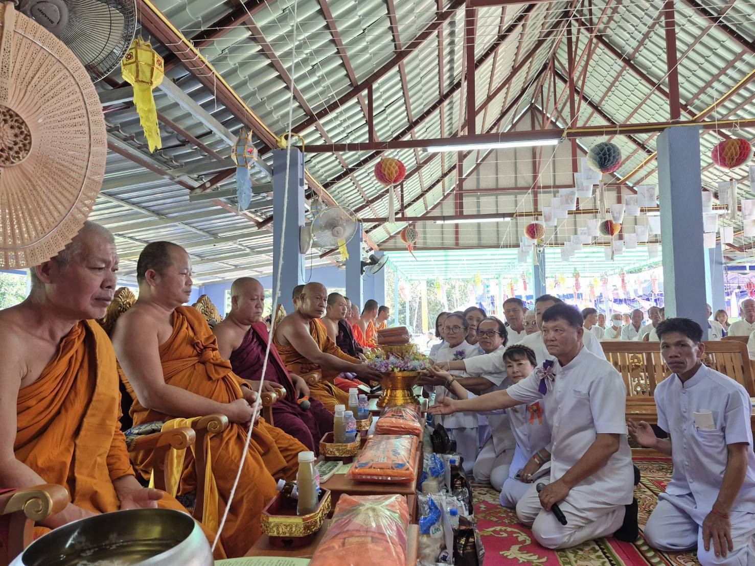 ภาพร่วมพิธีกรรมสำนักสงฆ์วังผาสุวรรณคีรี