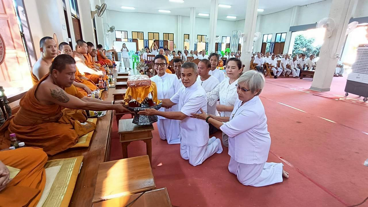 ภาพร่วมพิธีกรรมวัดวังกวาง