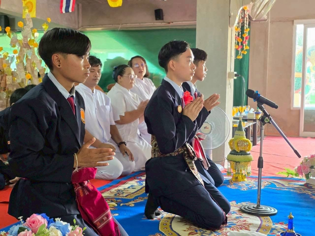 ภาพกล่าวคำถวายกฐินวัดสง่า