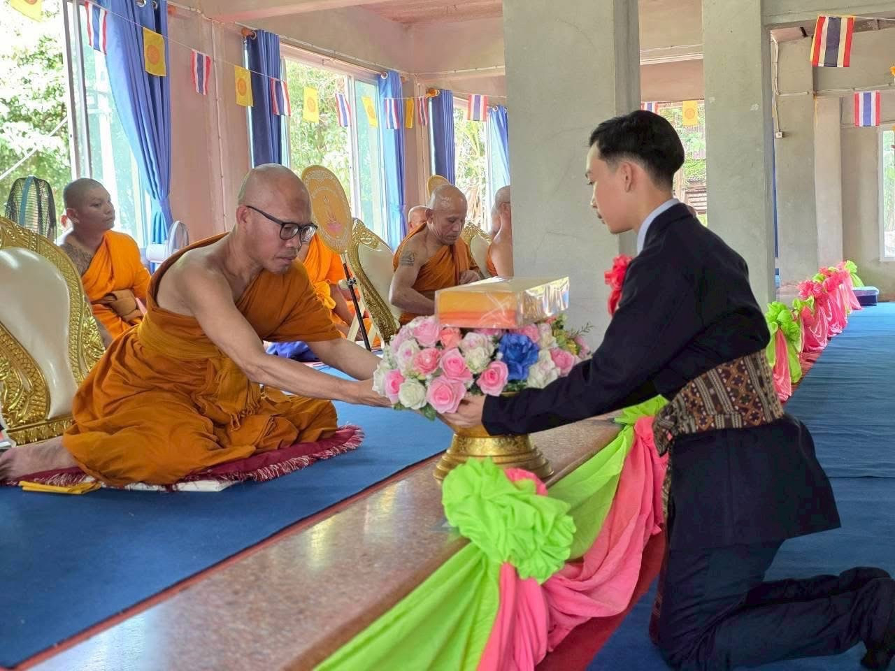 ภาพร่วมพิธีกรรมวัดสง่า