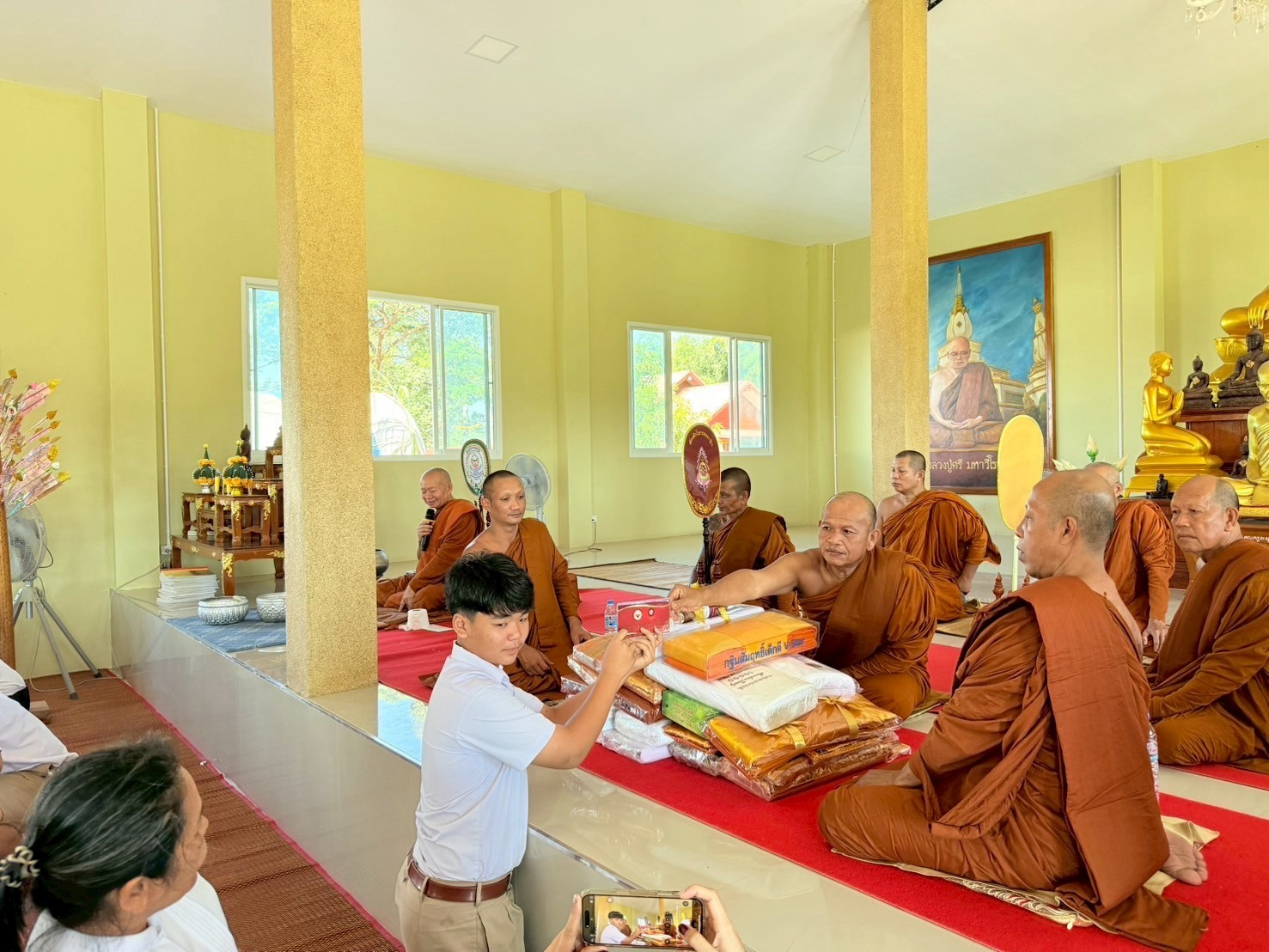 ภาพร่วมพิธีกรรมวัดป่าศรีประชาวนาราม