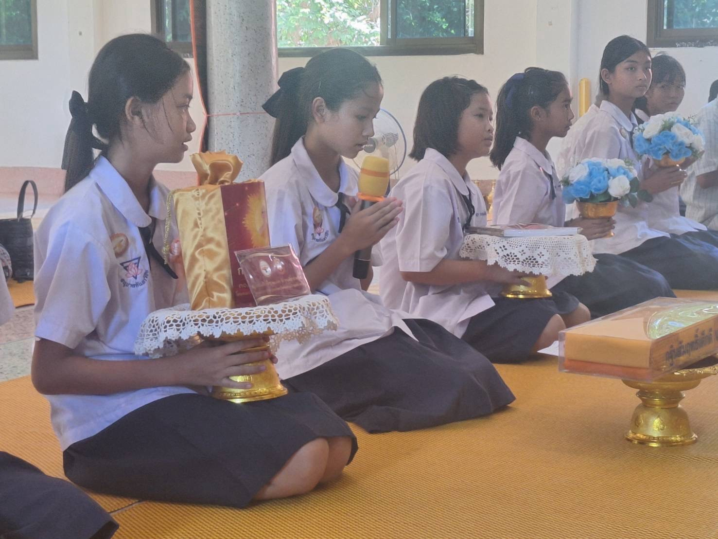 ภาพกล่าวคำถวายกฐินวัดหนองเม็ก