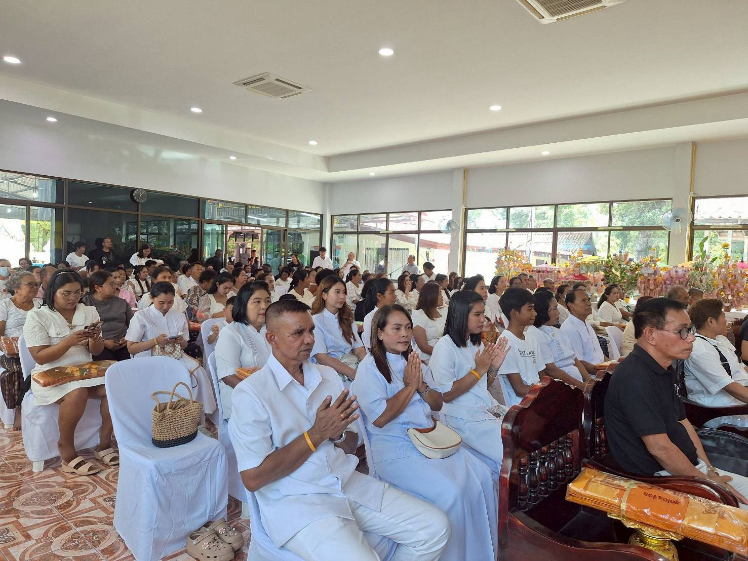 ภาพร่วมพิธีกรรมวัดเชี่ยวชาญกิจ