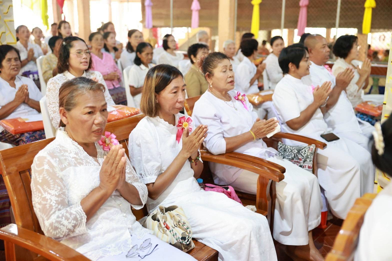 ภาพร่วมพิธีกรรมวัดเขาปินะ