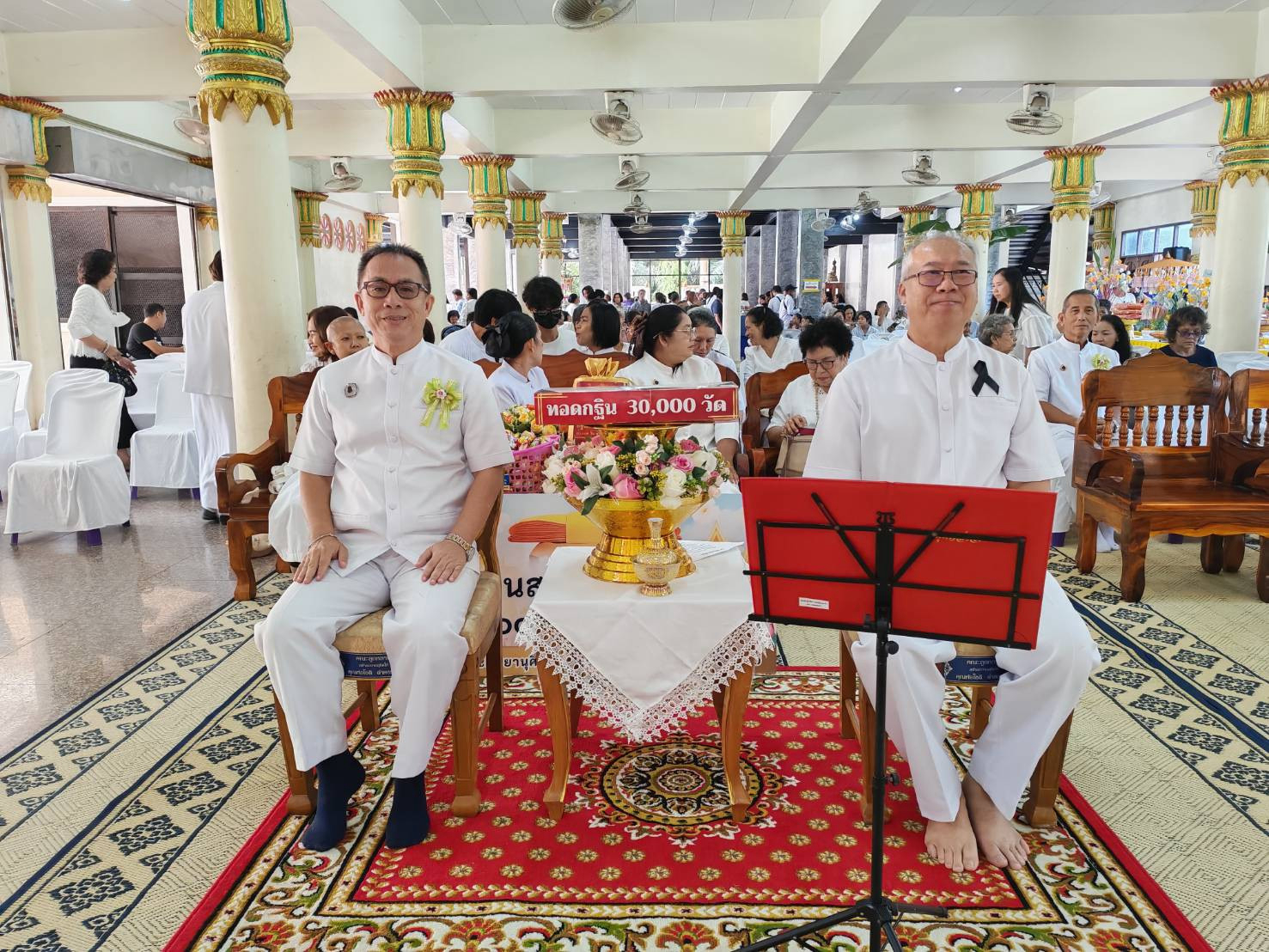 ภาพร่วมพิธีกรรมวัดน้ำพราย