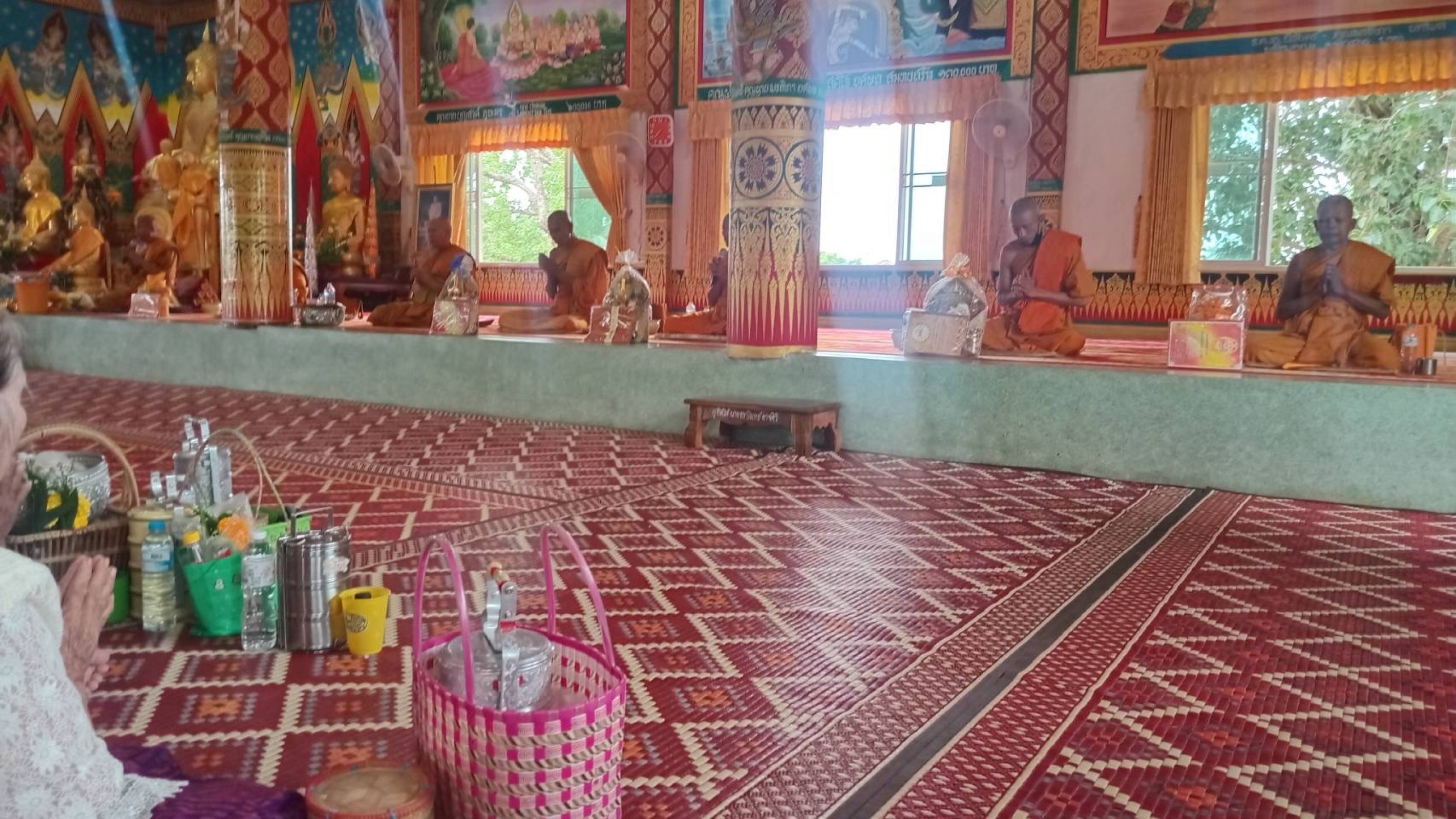 วัดโพธิ์ศรีบ้านลาด