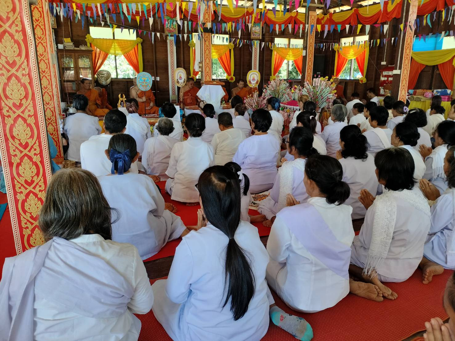 ภาพร่วมพิธีกรรมวัดอภินันทวราราม