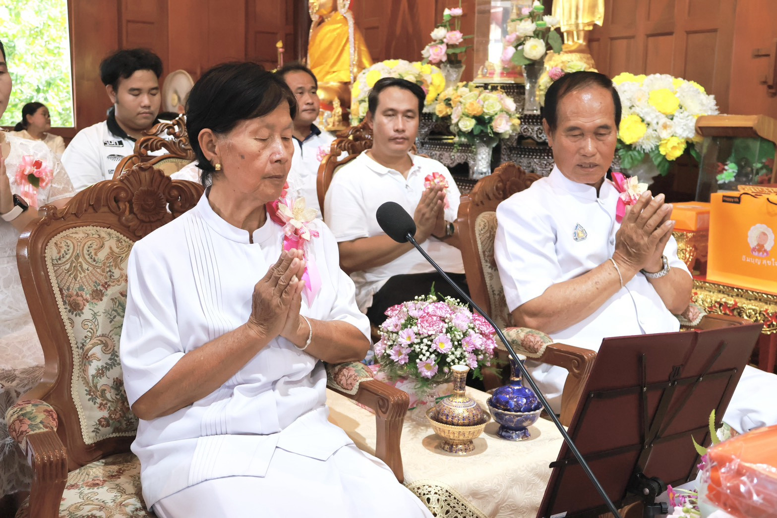 ภาพกล่าวคำถวายกฐินวัดจันทร์เจริญสุข