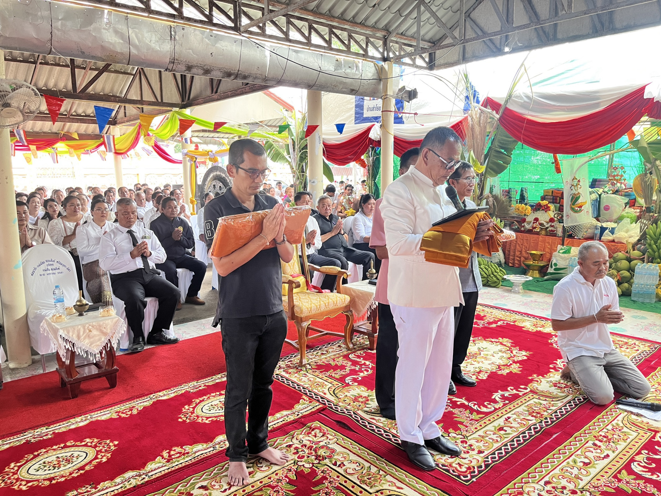 ภาพกล่าวคำถวายกฐินวัดสำโรงโพนดวล