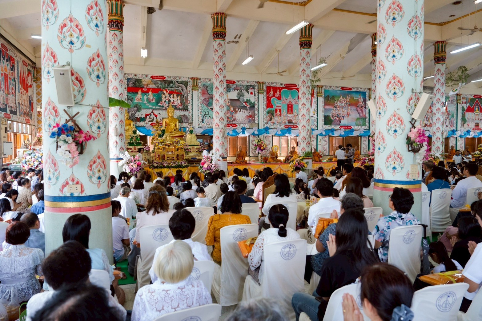 ภาพร่วมพิธีกรรมวัดปานประสิทธาราม