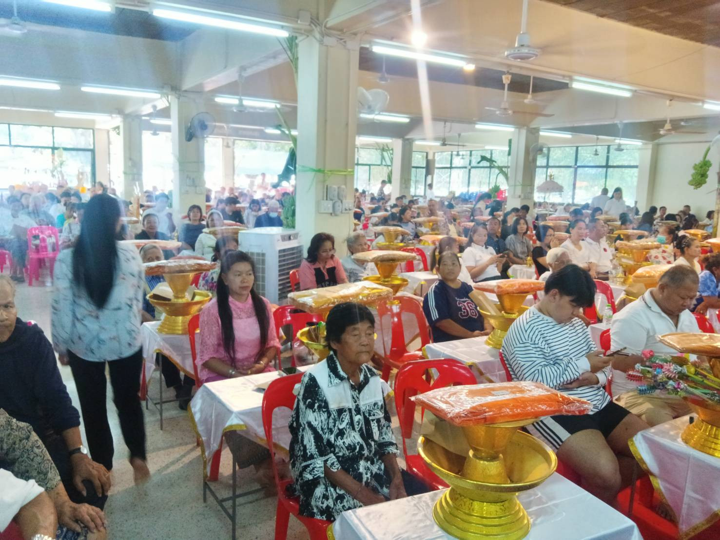 ภาพร่วมพิธีกรรมวัดท่าพะเนียดกุญชร