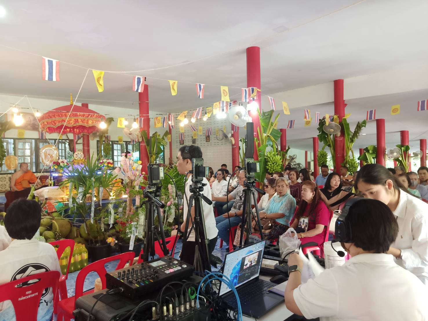 ภาพร่วมพิธีกรรมสำนักสงฆ์ขุนด่าน