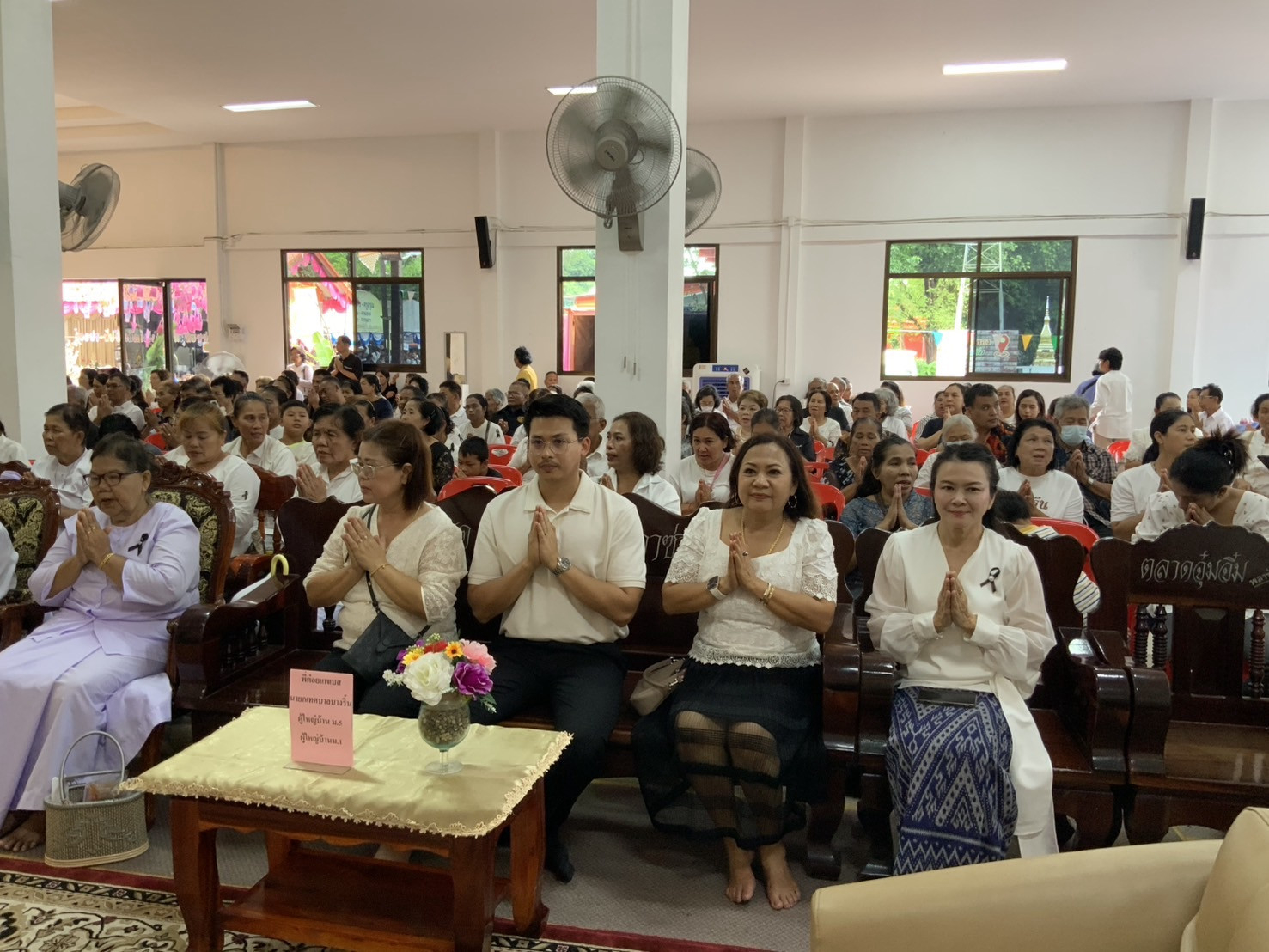 ภาพร่วมพิธีกรรมที่พักสงฆ์มัชฌิมเจริญธรรม