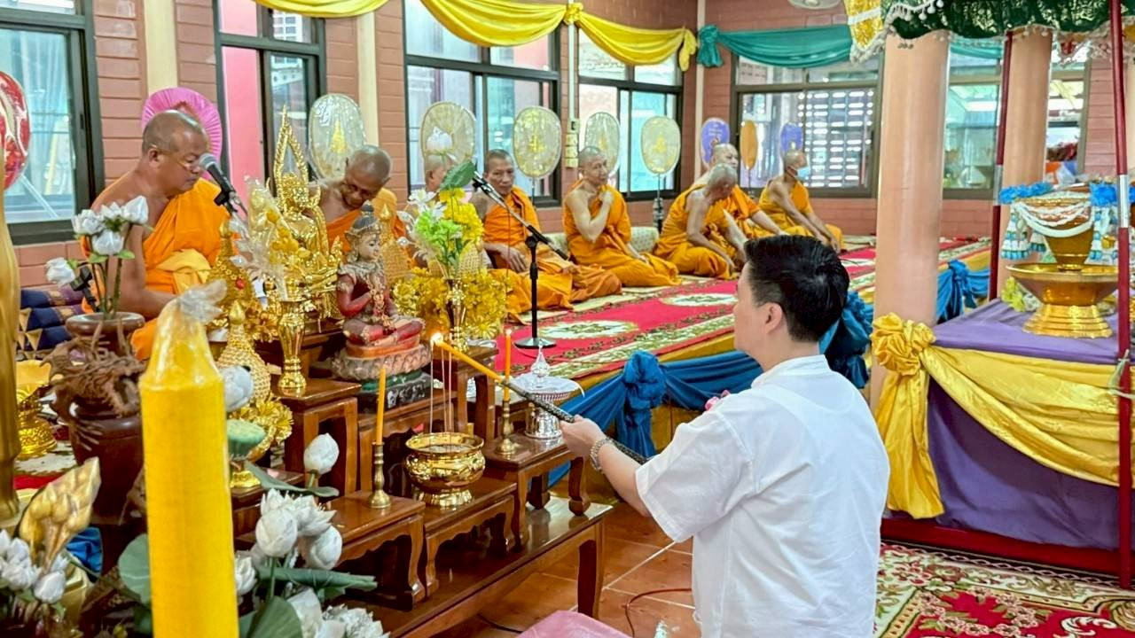 ภาพร่วมพิธีกรรมวัดท่าอิฐ