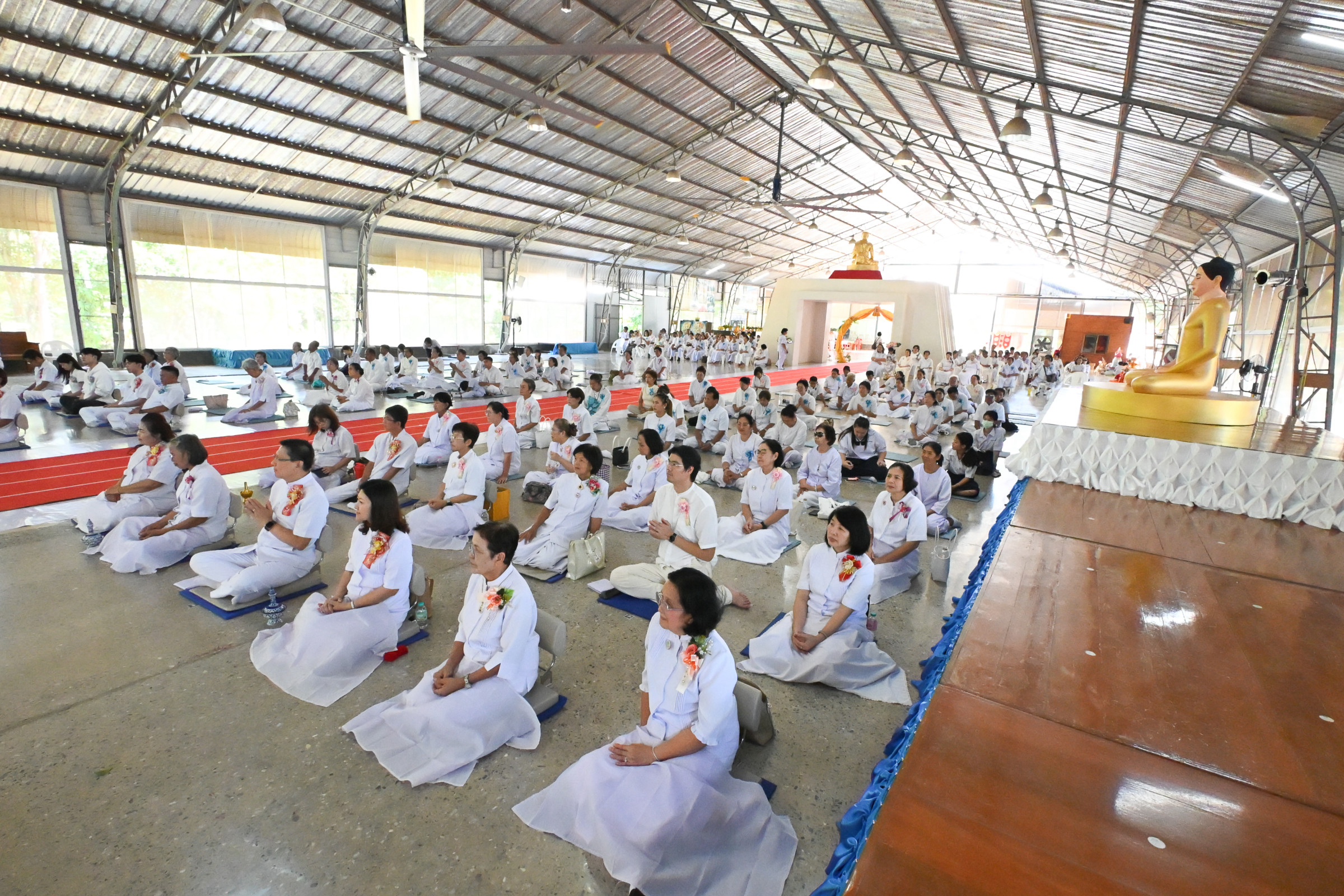 ภาพร่วมพิธีกรรมศูนย์อบรมเยาวชนอุตรดิตถ์ (แก้วพฤกษา)