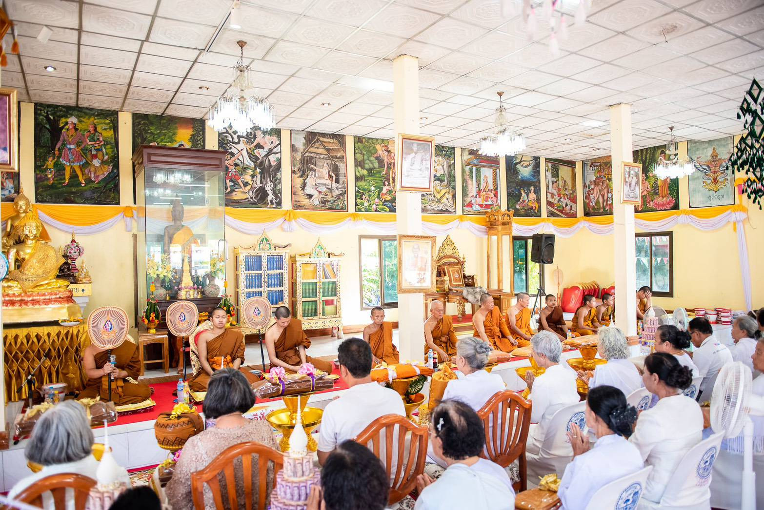 ภาพร่วมพิธีกรรมวัดศรีบัวบาน