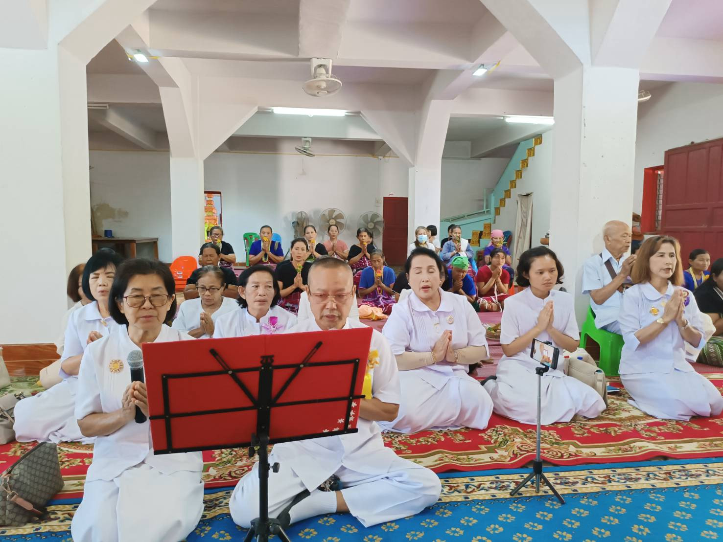 ภาพกล่าวคำถวายกฐินวัดบ้านแพะ