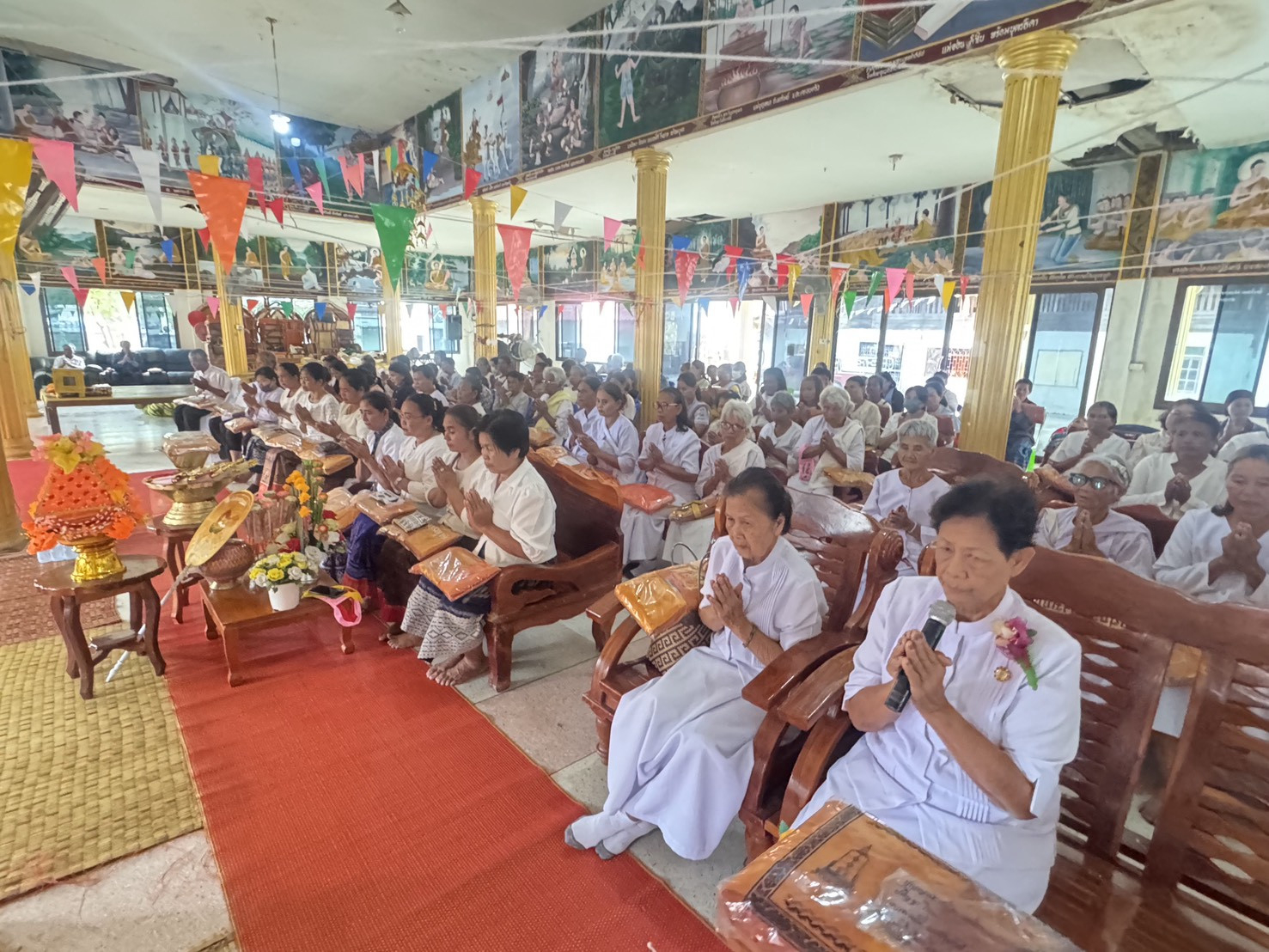 ภาพกล่าวคำถวายกฐินวัดหนองมดแดง