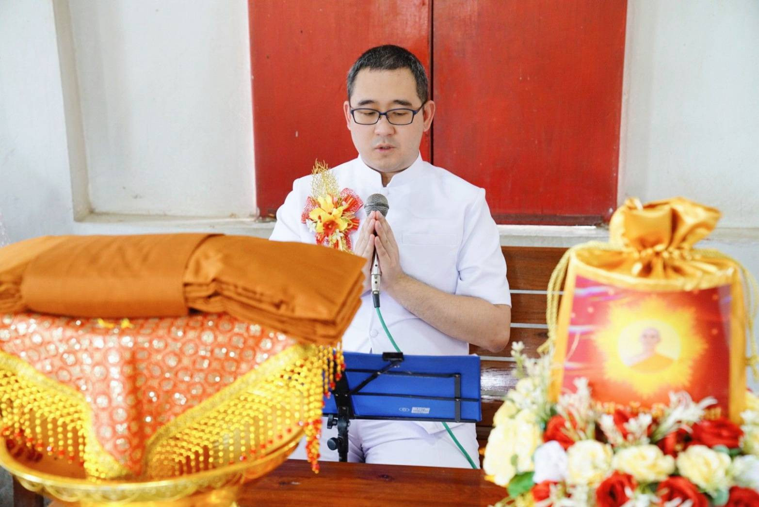 ภาพกล่าวคำถวายกฐินวัดห้วยสิงห์