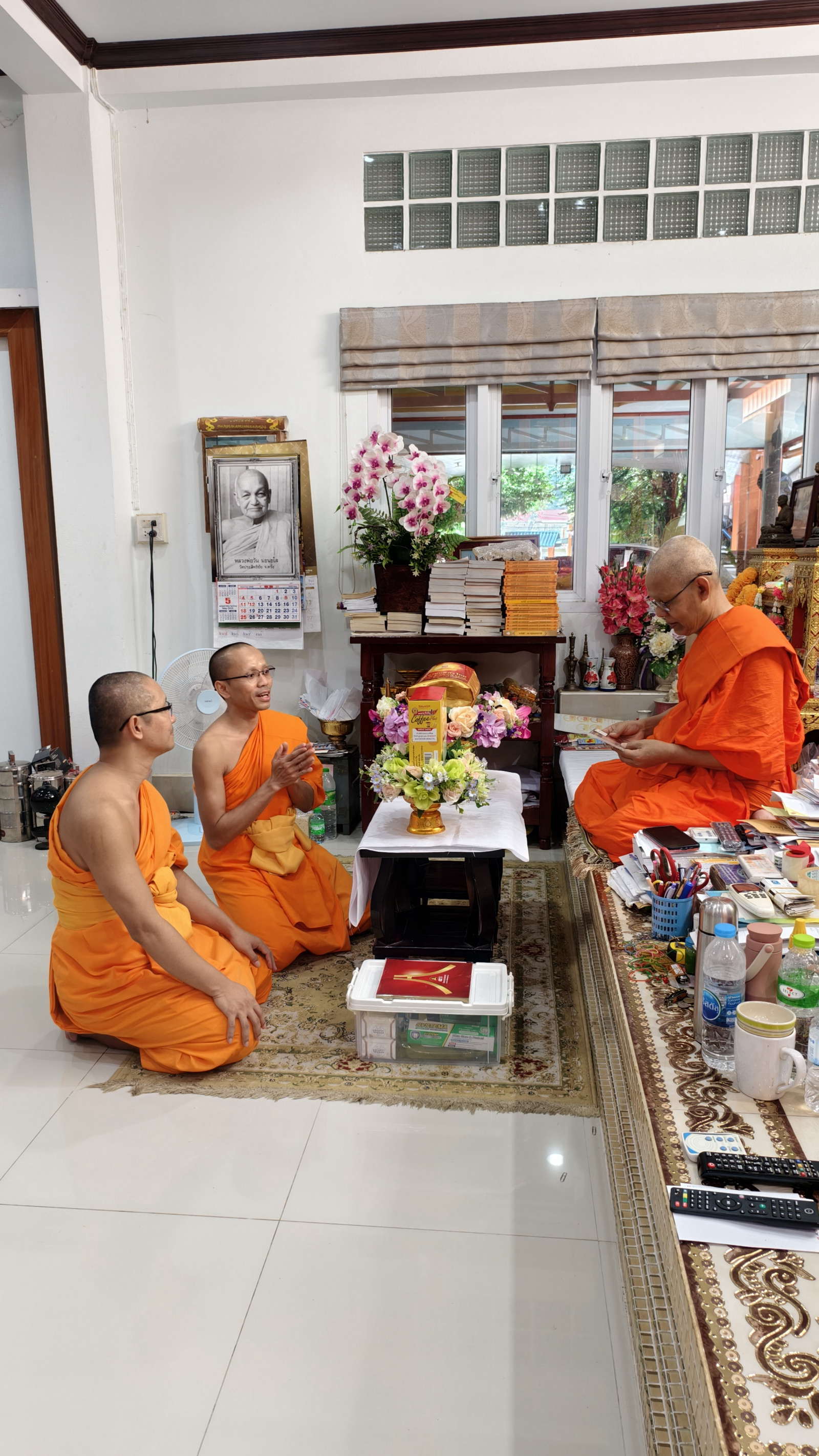 ภาพร่วมขบวนกฐินวัดอุปนันทาราม