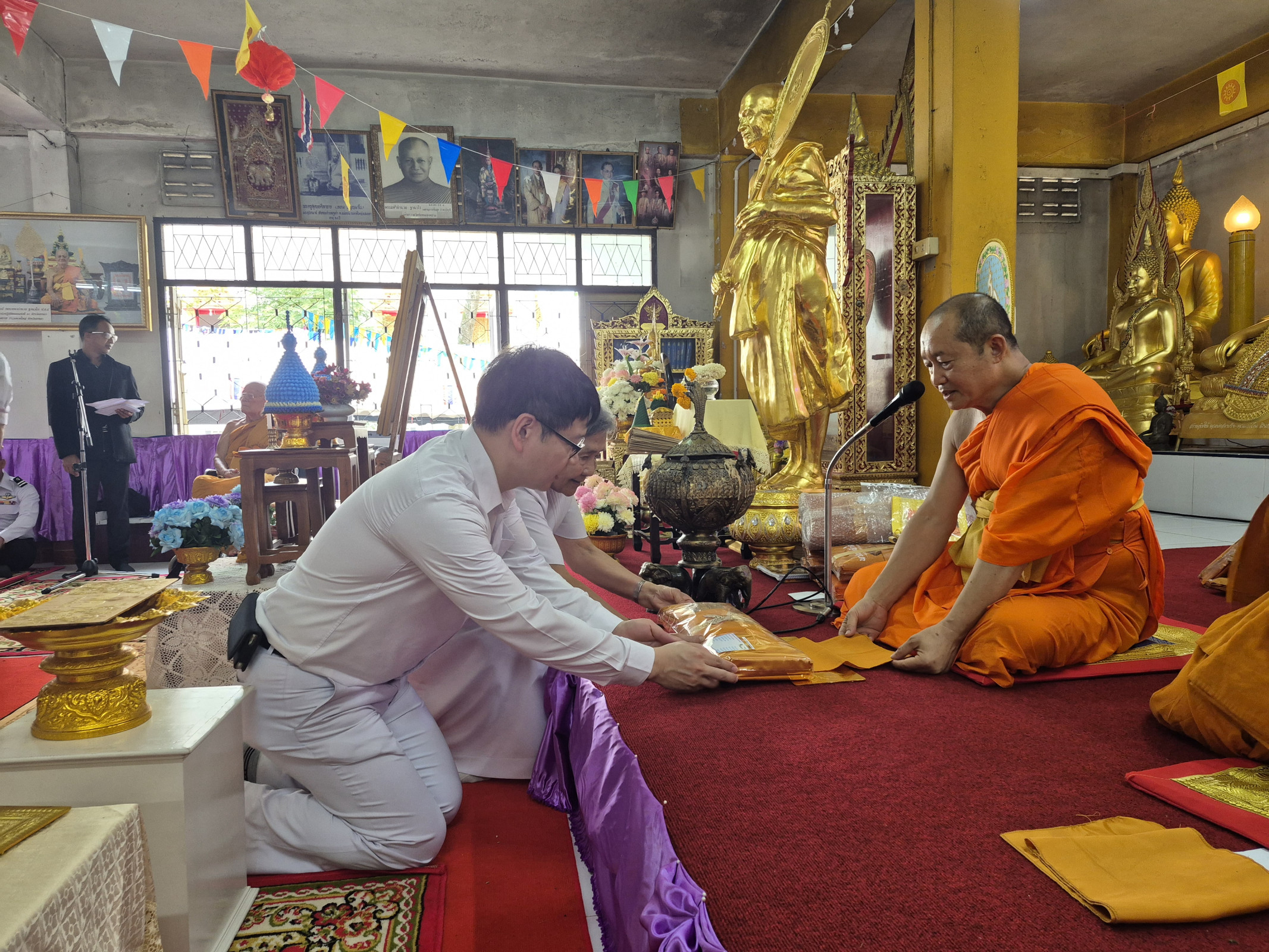 ภาพร่วมพิธีกรรมวัดชัยชนะสงคราม