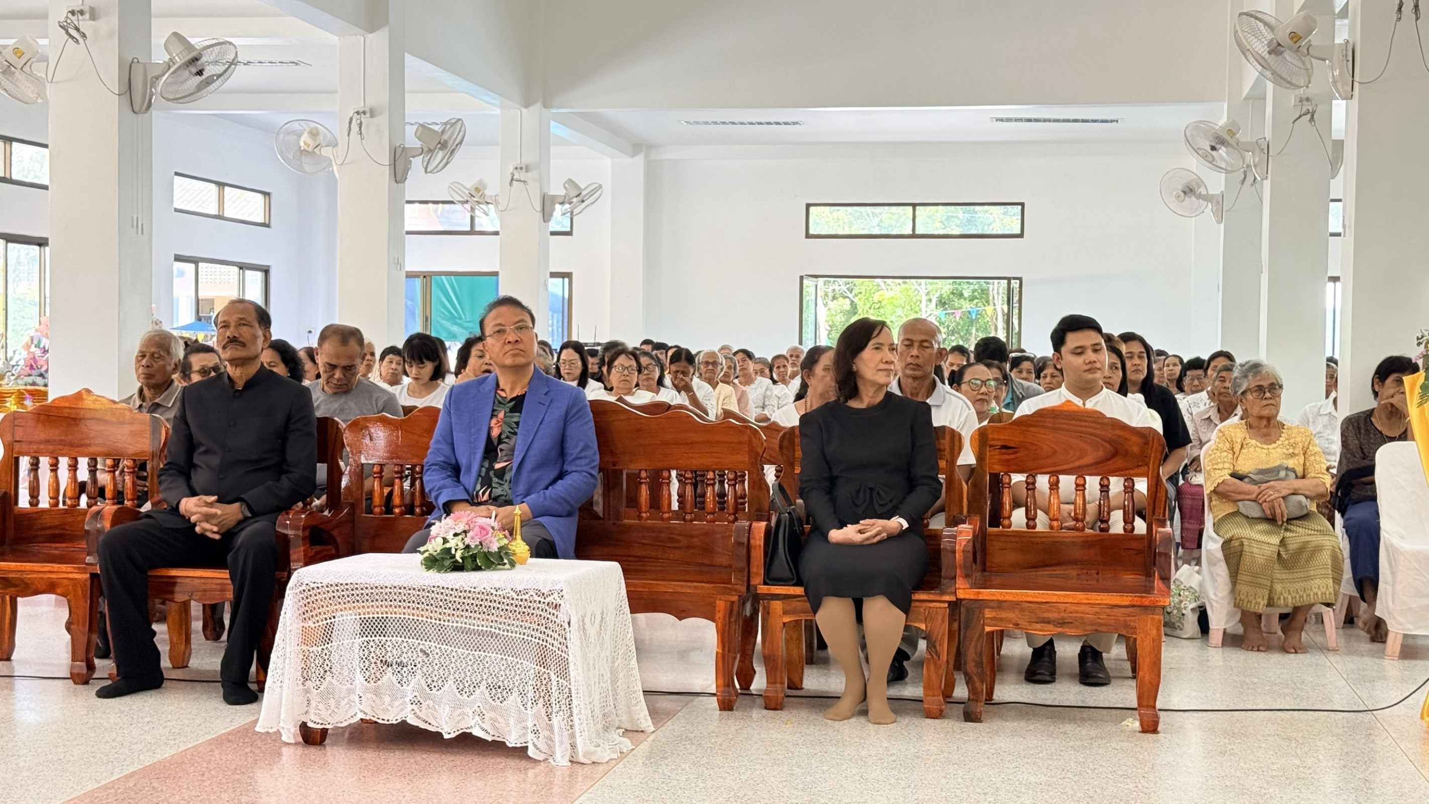 ภาพร่วมพิธีกรรมวัดท้ายวัง