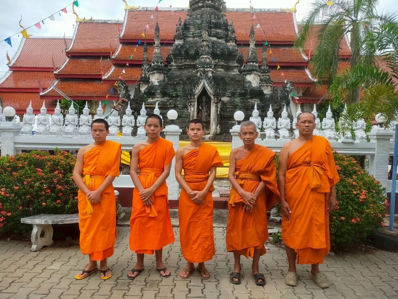 วัดดอยแดน