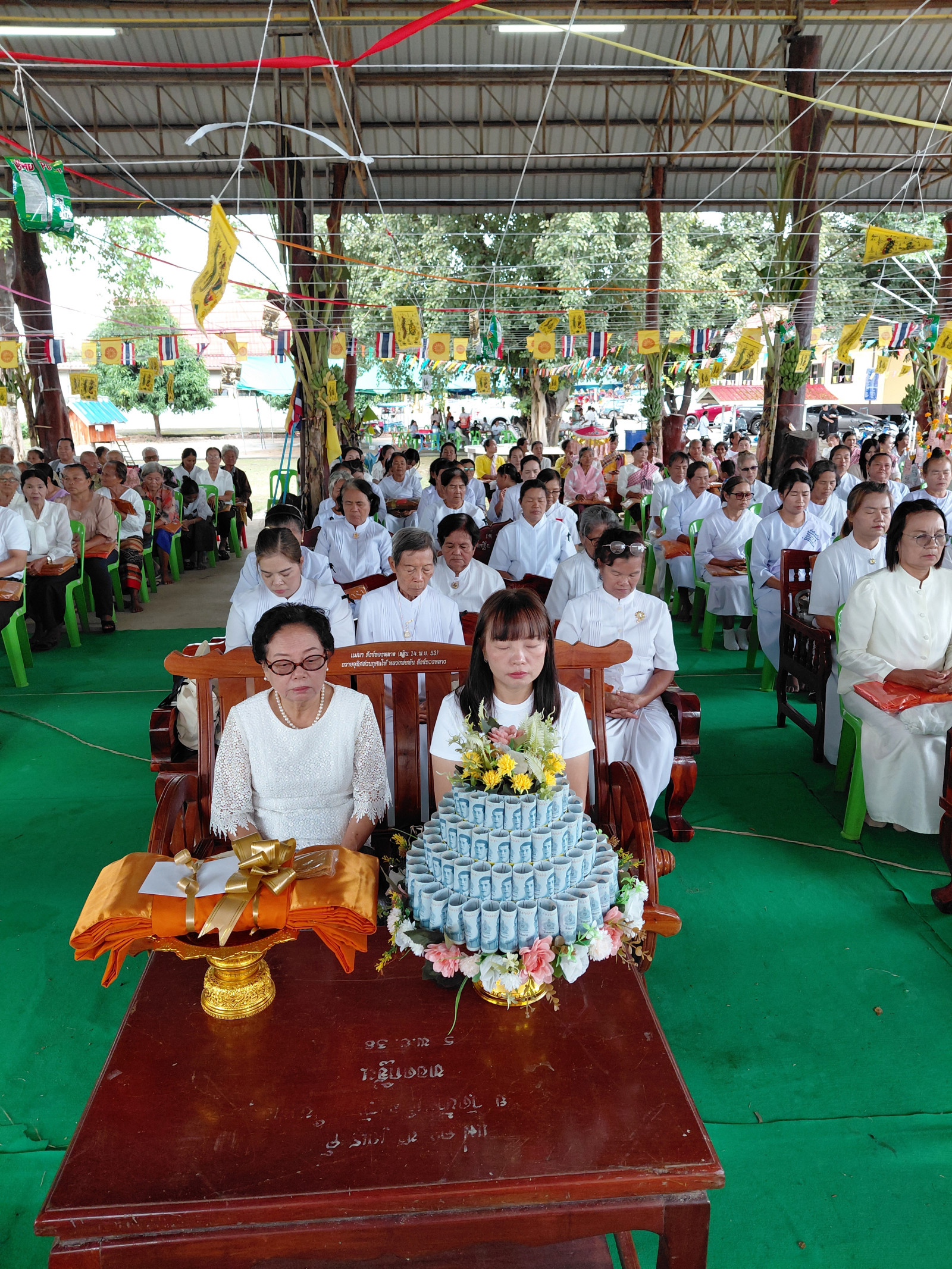 ภาพร่วมพิธีกรรมวัดใหม่บ้านเมืองรัง