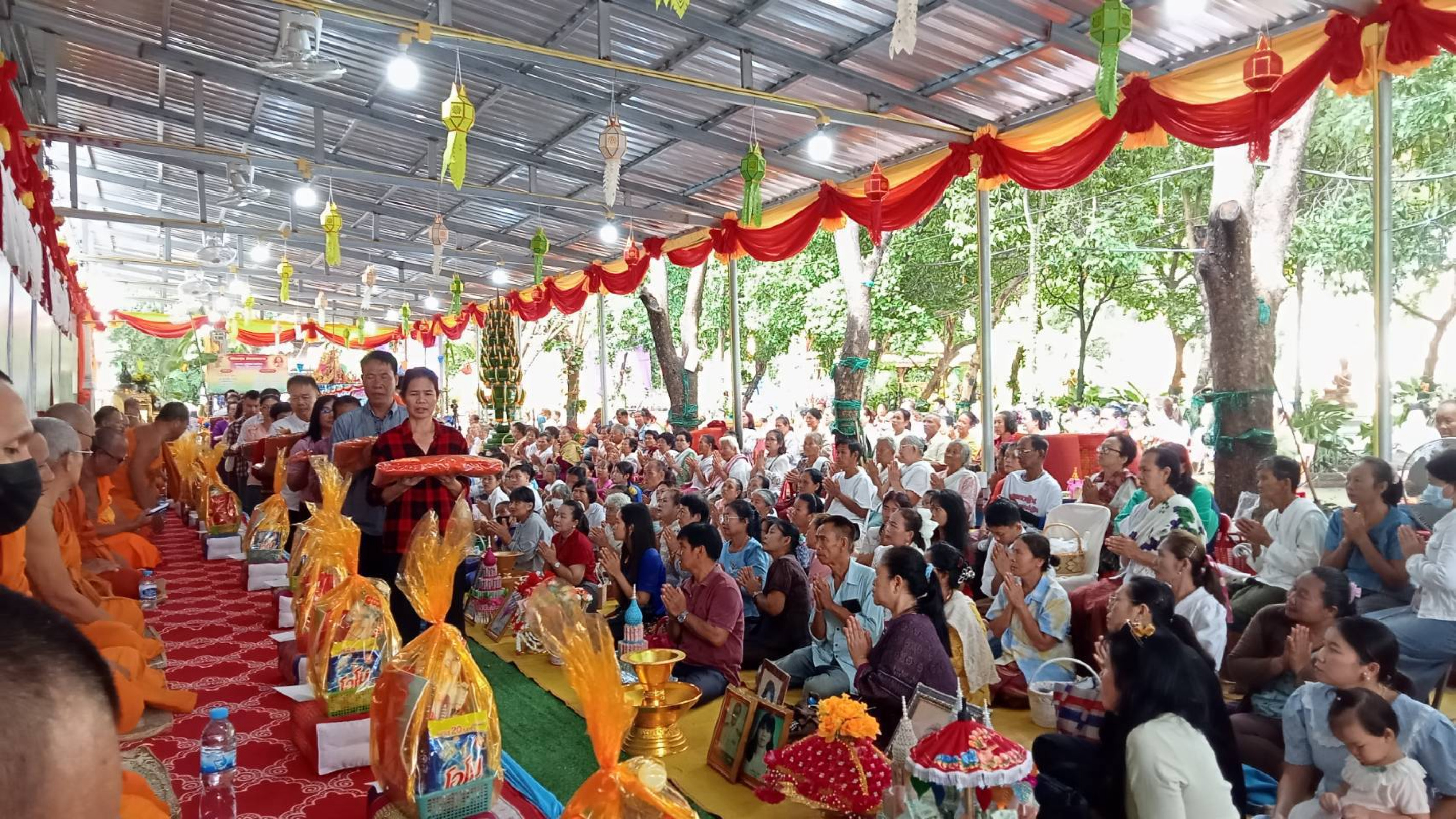 ภาพร่วมพิธีกรรมวัดบูรพา