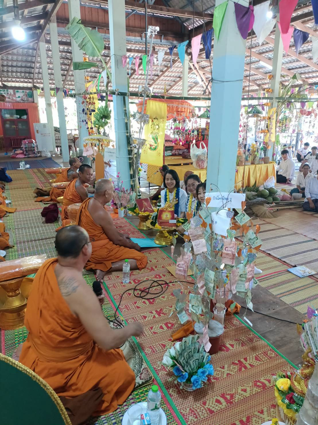 ภาพร่วมพิธีกรรมวัดศรีทรงวนาราม