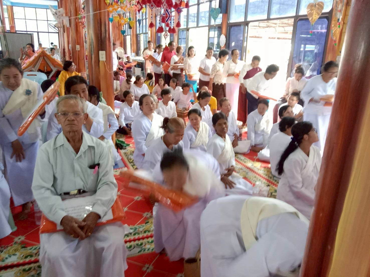ภาพร่วมพิธีกรรมวัดหนองแสนใต้