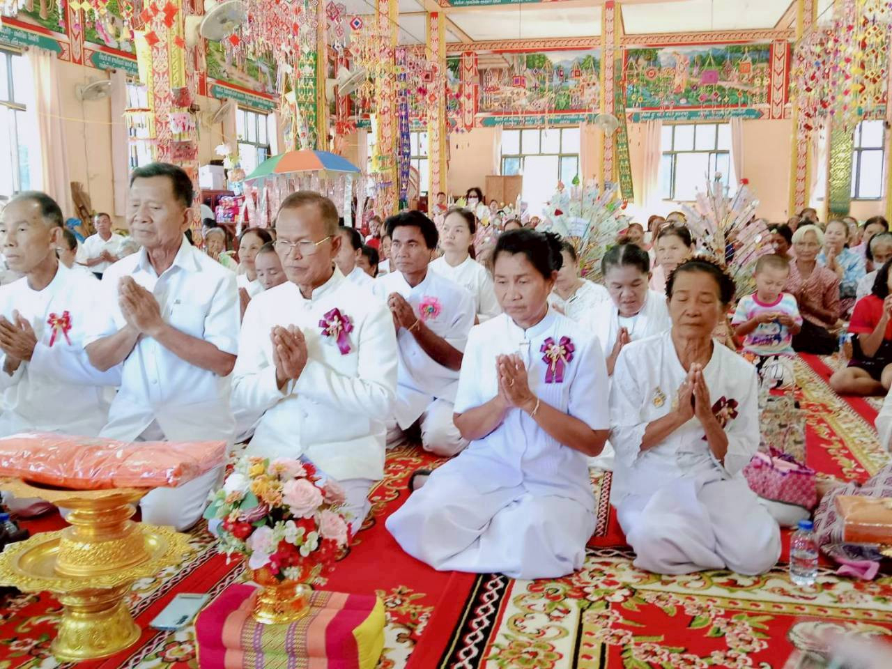 ภาพร่วมพิธีกรรมวัดราษฎร์เจริญ(มะโบ่)