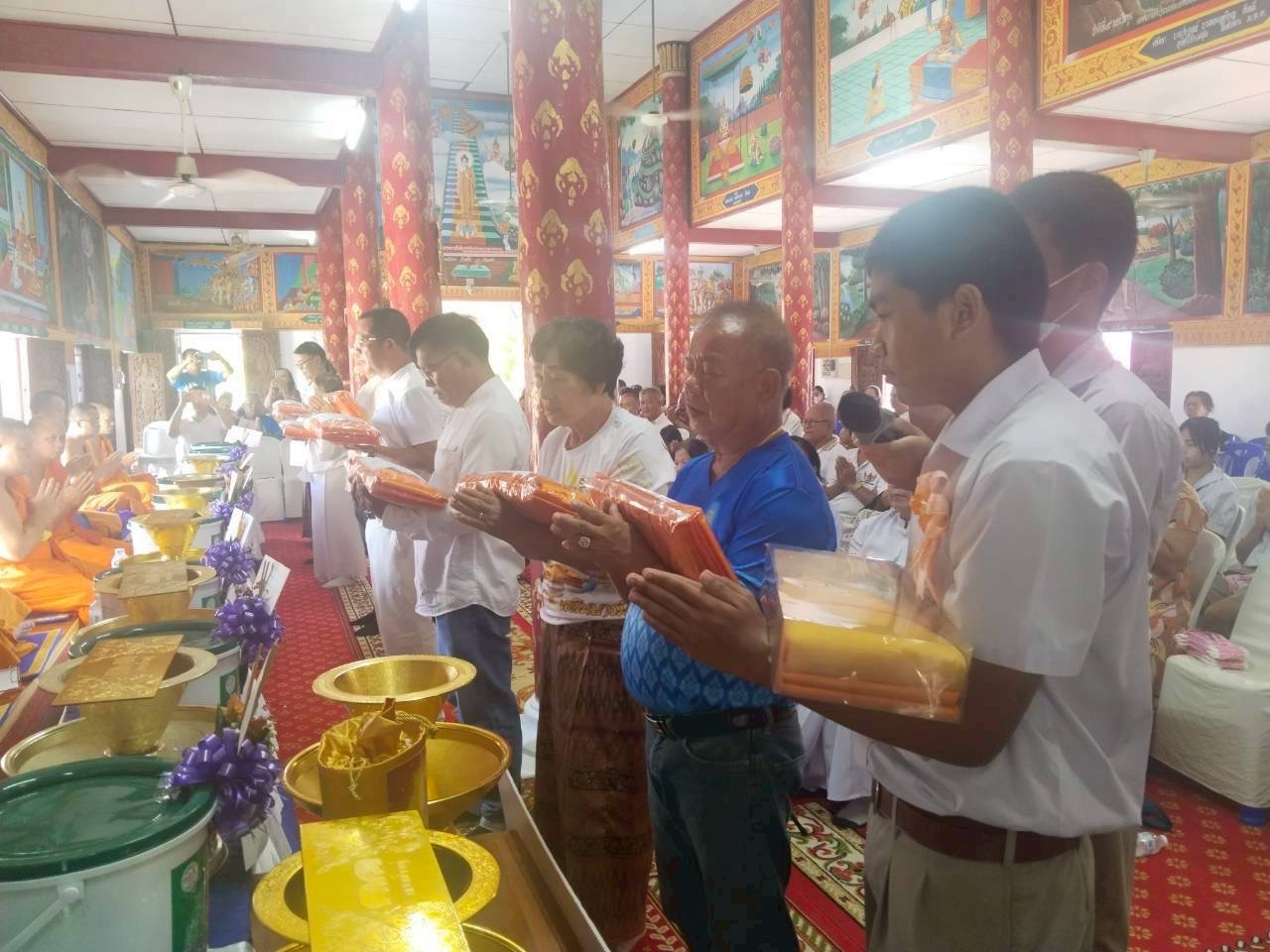 ภาพกล่าวคำถวายกฐินวัดมะคับตอง