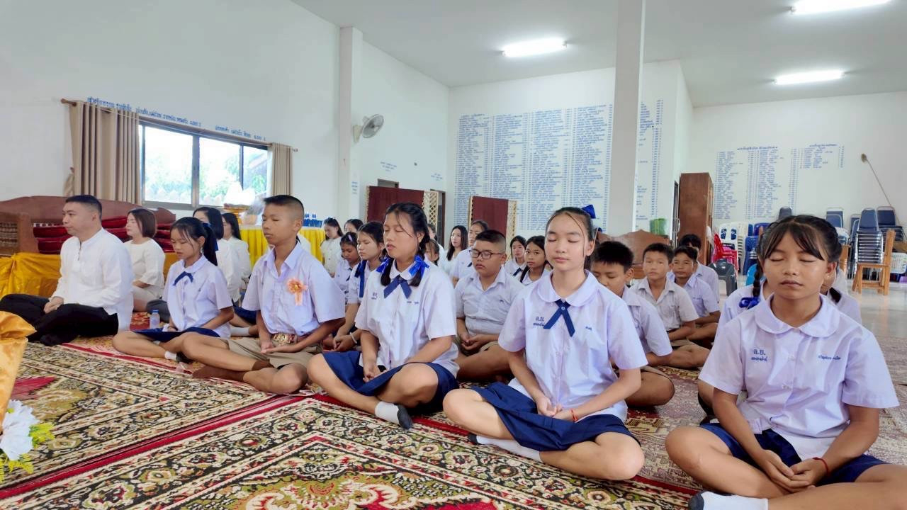 ภาพร่วมพิธีกรรมวัดมะคับตอง