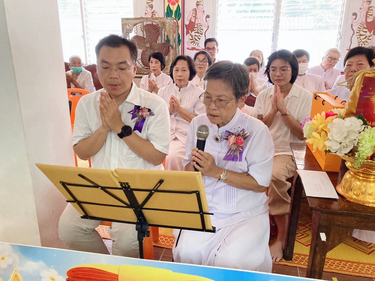 ภาพกล่าวคำถวายกฐินวัดห้วยปลาดุก