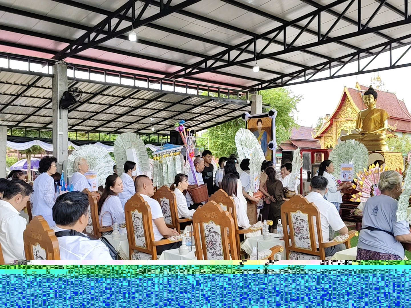 ภาพร่วมพิธีกรรมวัดแม่อีด