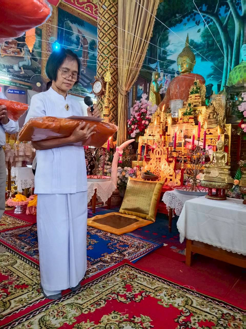 ภาพกล่าวคำถวายกฐินวัดดวงดี