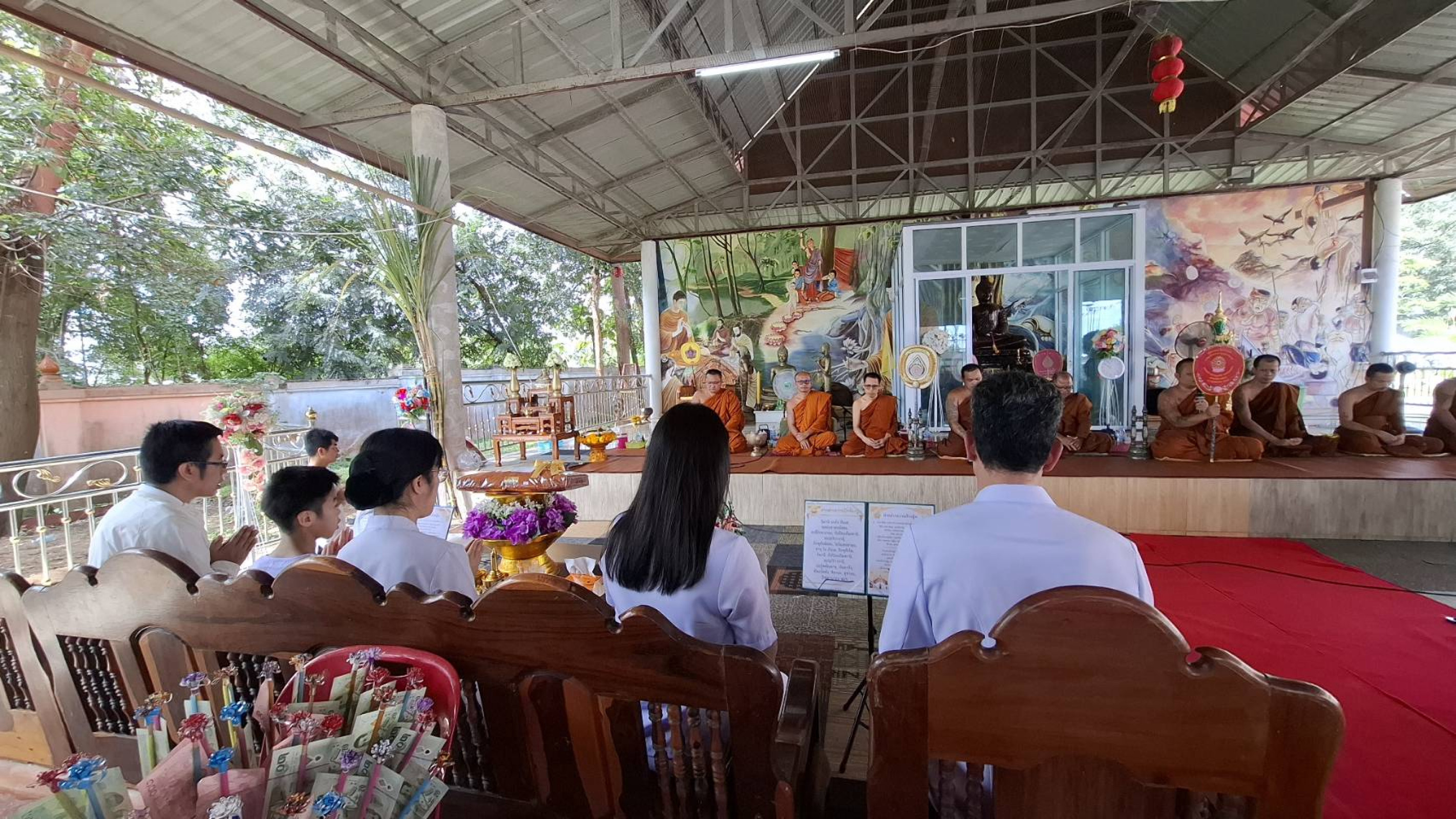 ภาพร่วมพิธีกรรมวัดสว่างวงค์