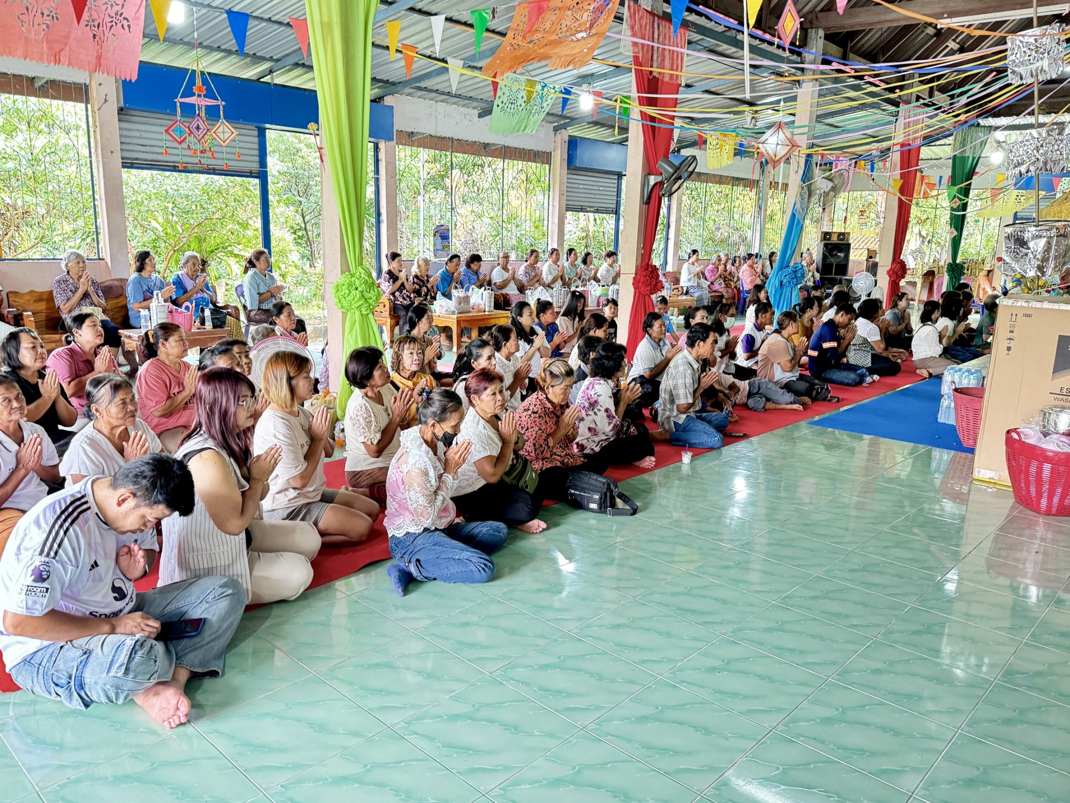 ภาพร่วมพิธีกรรมวัดซับใหญ่