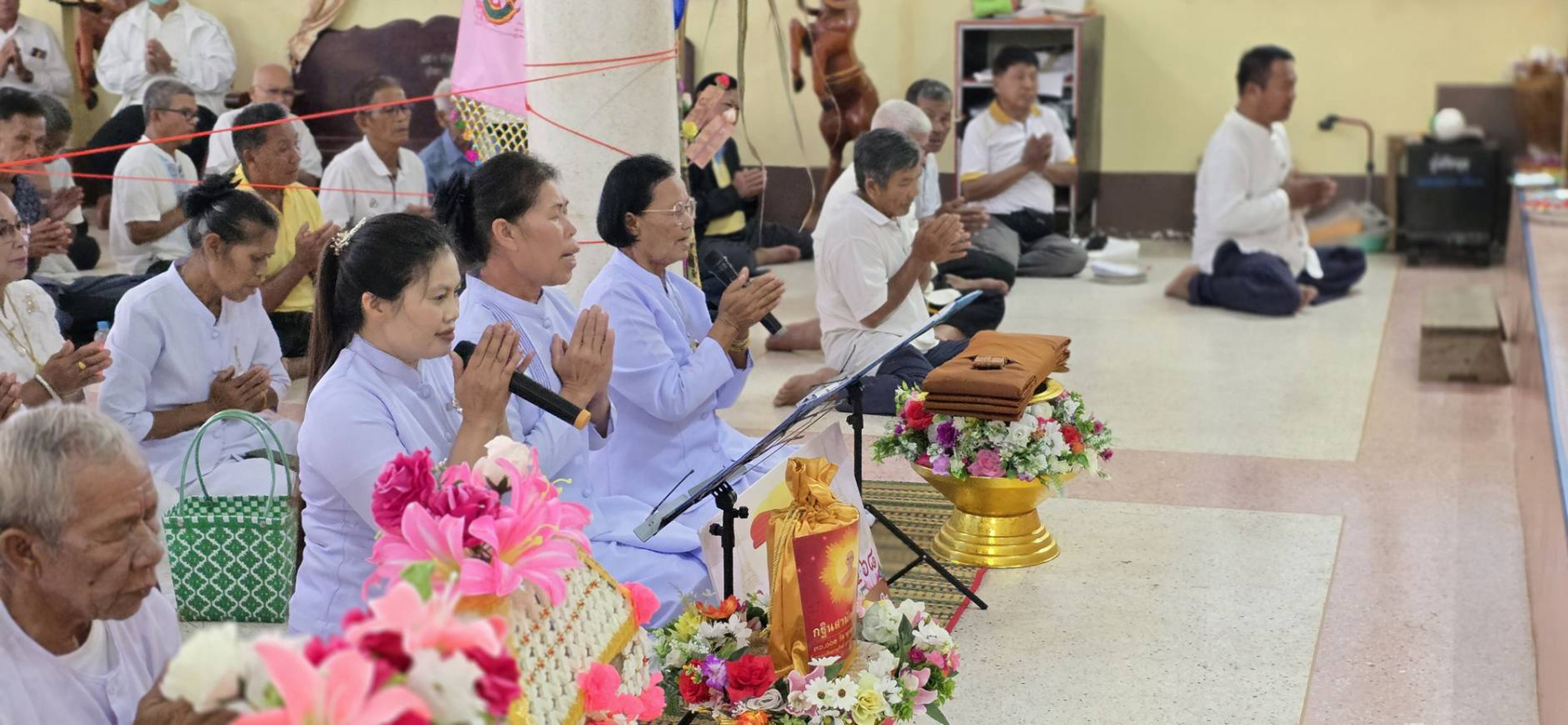 ภาพกล่าวคำถวายกฐินวัดอัมพวันนาราม