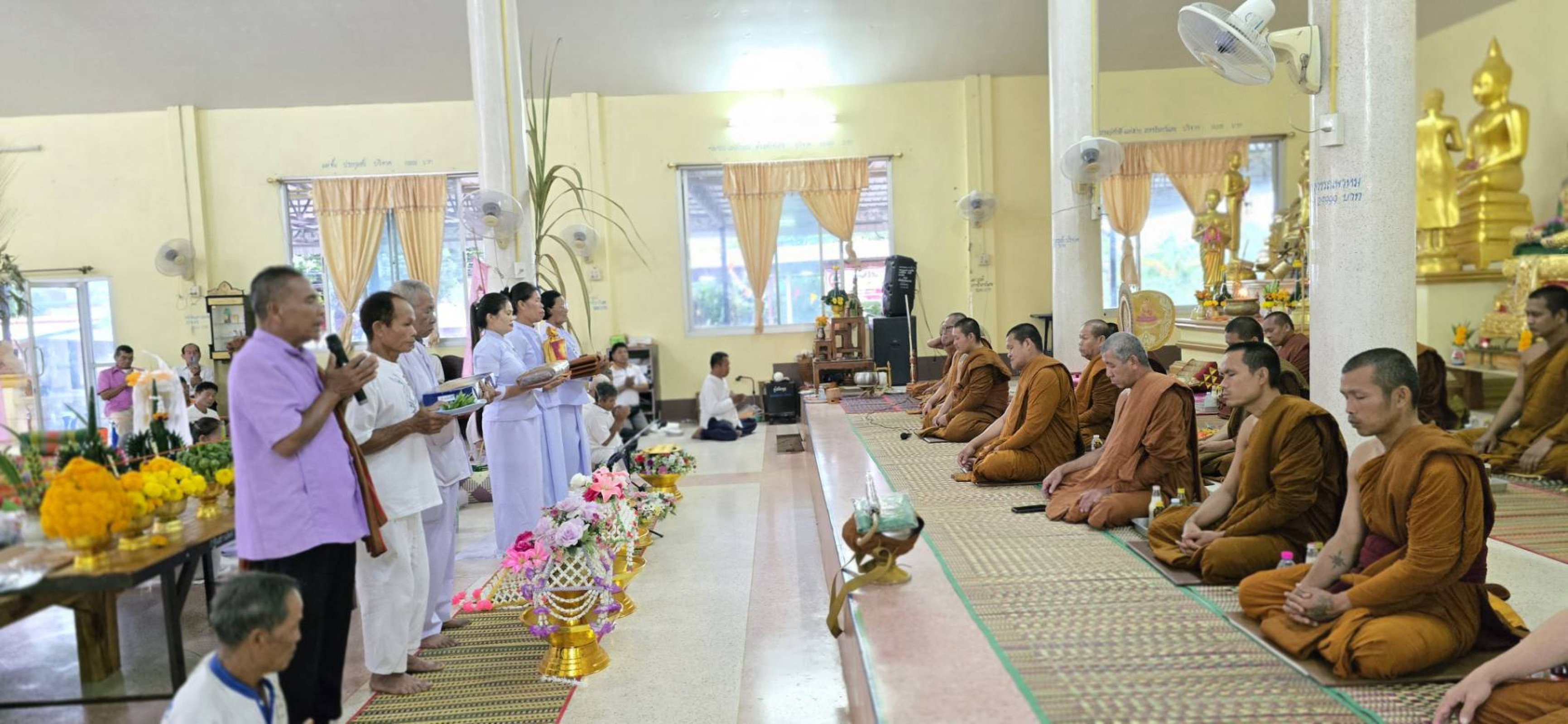 ภาพร่วมพิธีกรรมวัดอัมพวันนาราม