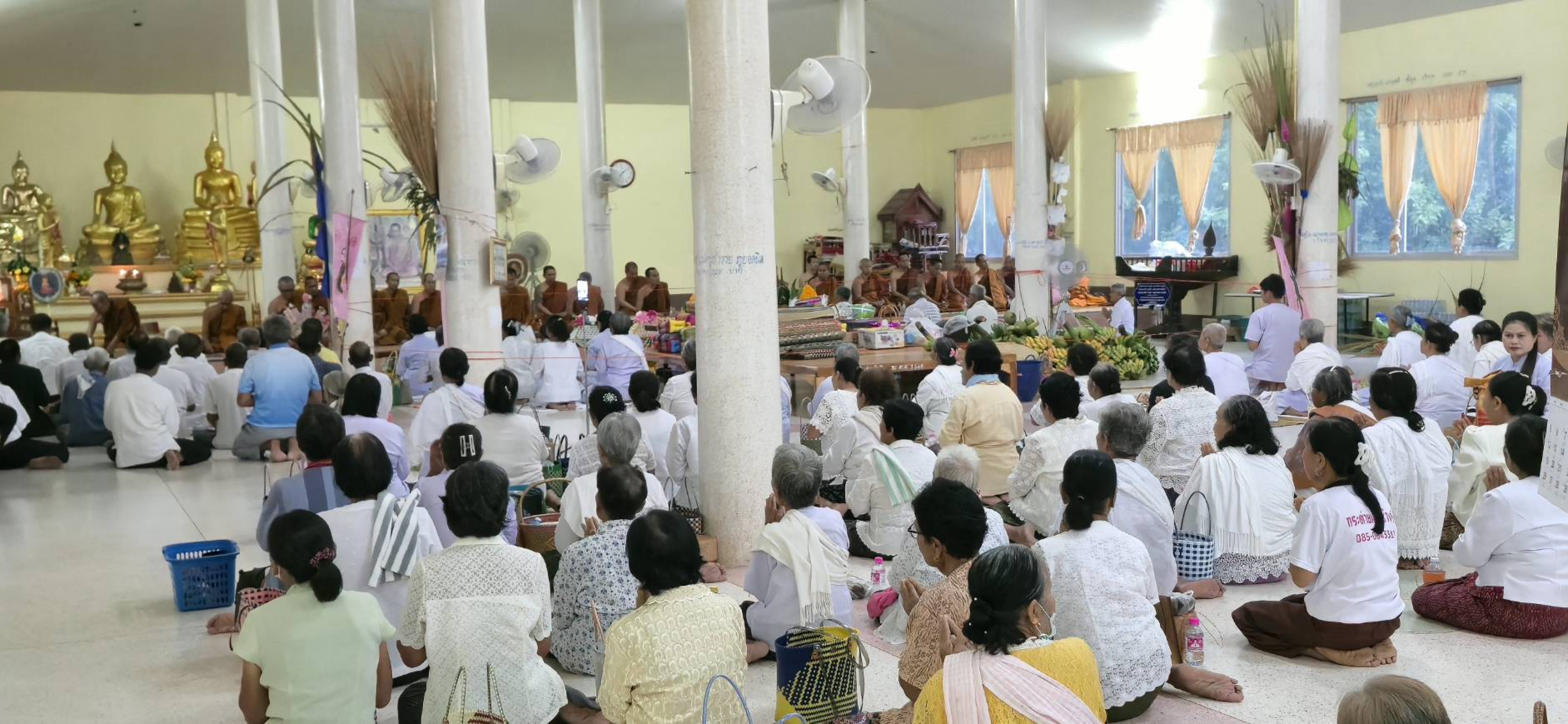 ภาพร่วมพิธีกรรมวัดอัมพวันนาราม