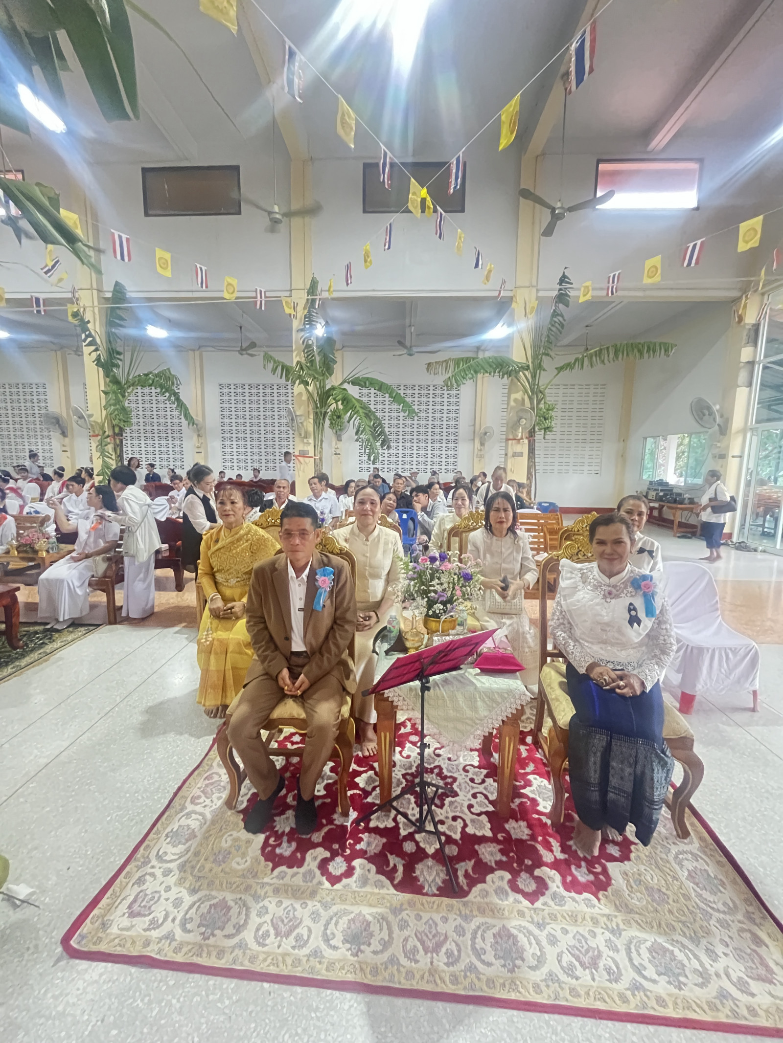 ภาพร่วมพิธีกรรมวัดหนองน้ำขุ่น