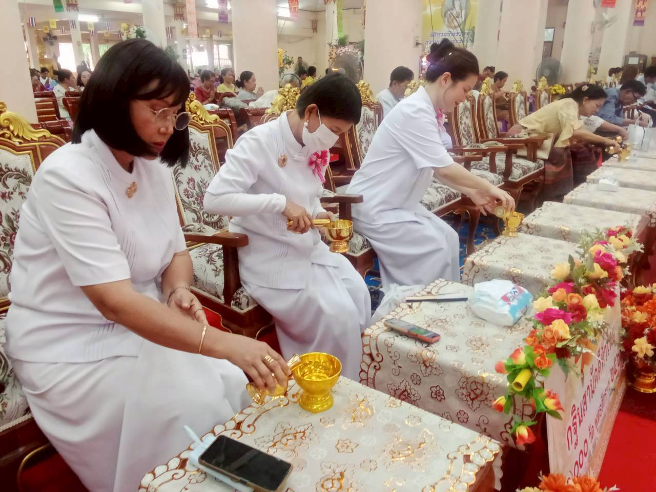 ภาพร่วมพิธีกรรมวัดธรรมสามัคคี