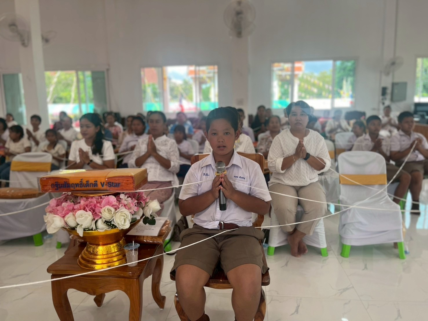 ภาพกล่าวคำถวายกฐินวัดเขาน้อย