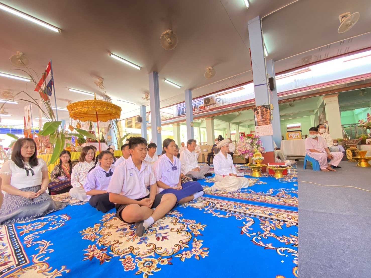 ภาพร่วมพิธีกรรมวัดกล้วยหลวง