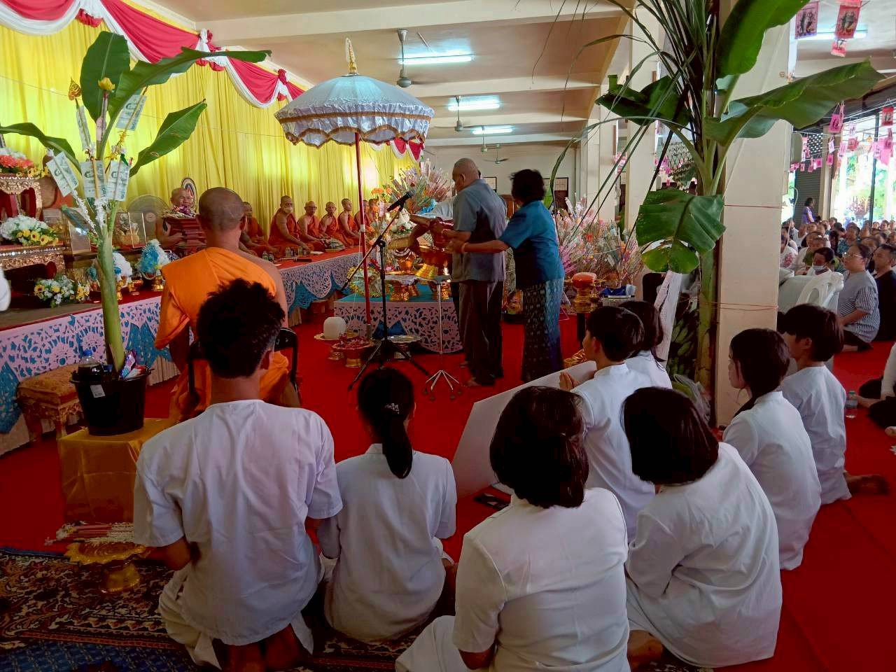 ภาพร่วมพิธีกรรมวัดมงคลคีรีเขต