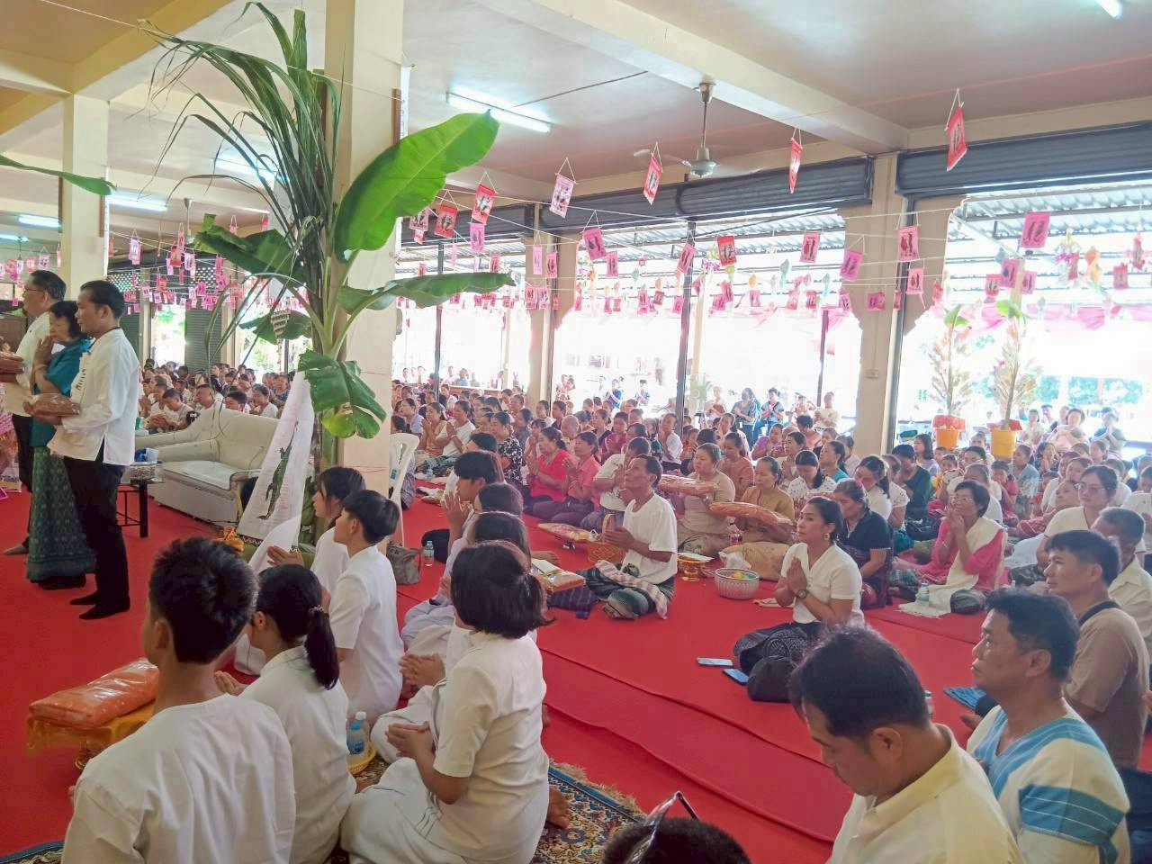 ภาพร่วมพิธีกรรมวัดมงคลคีรีเขต