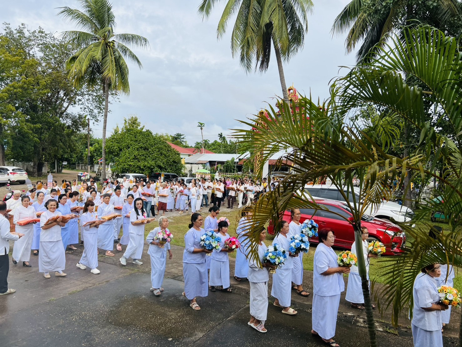 ภาพร่วมพิธีกรรมวัดนิเวศวิหาร